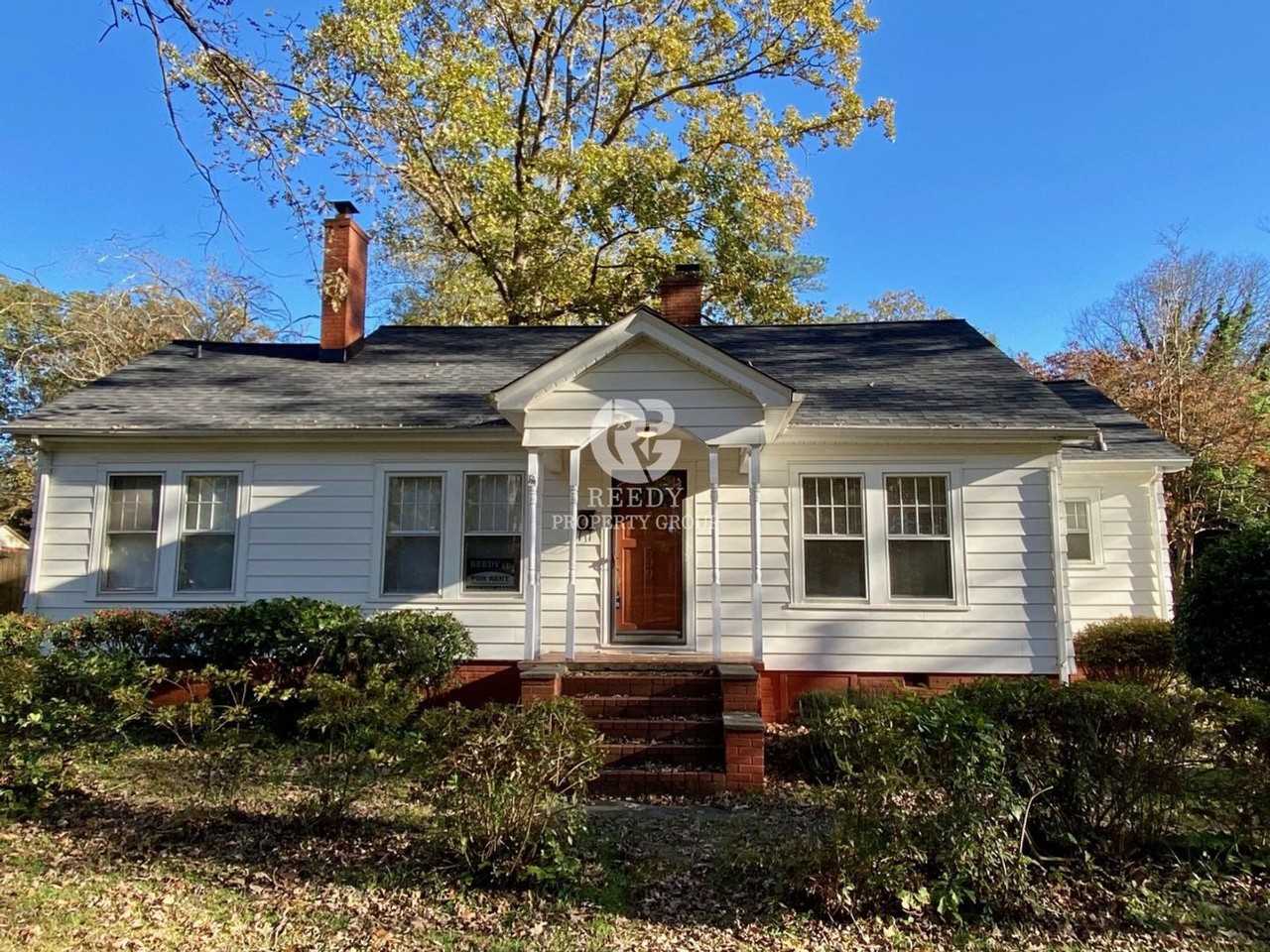 399 Woodside Ln - Photo 2 of 25