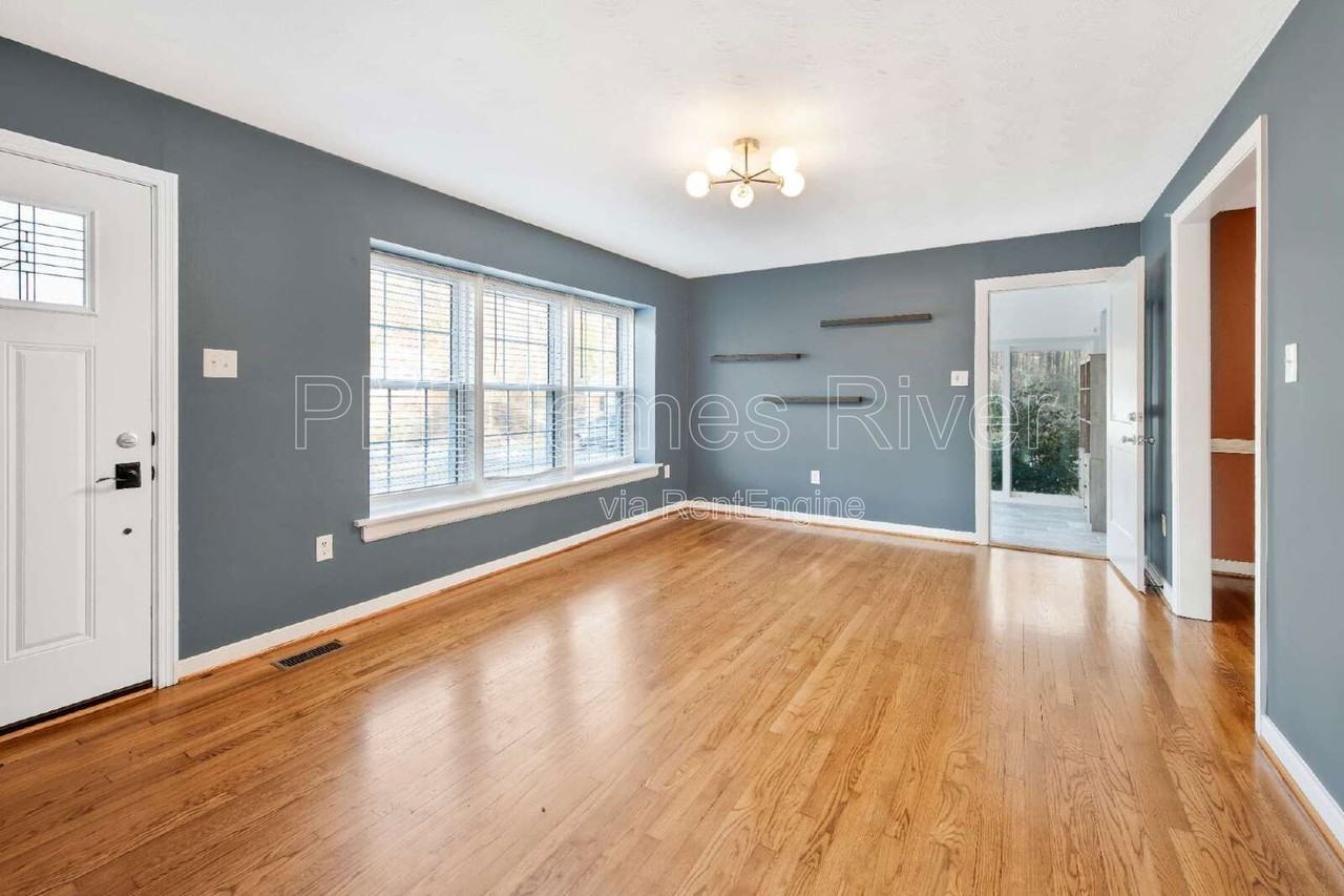 109 Keeton Rd - Photo 2 of 16