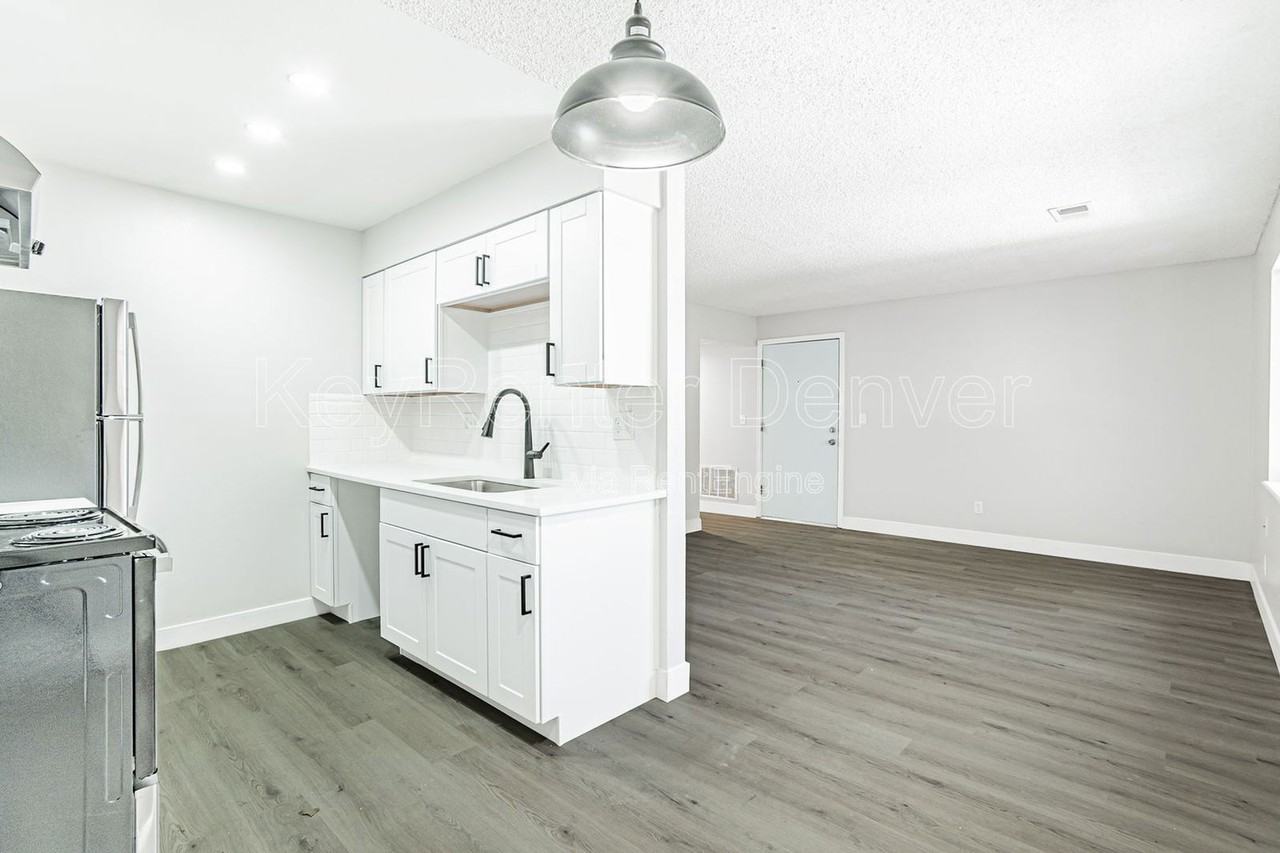 602 South St #A - Photo 7 of 18