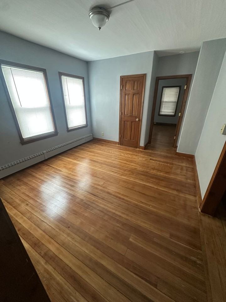 43 Prospect St - Photo 3 of 15