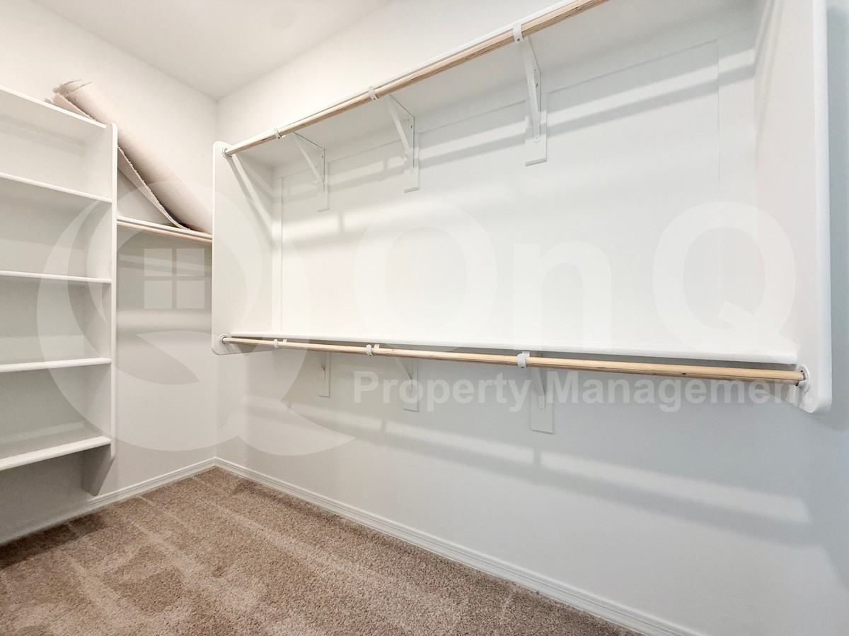 23081 E Diana Way - Photo 5 of 50