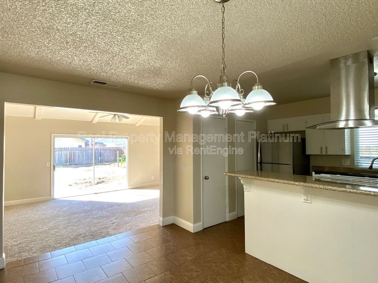 20 W Gettysburg Ave - Photo 5 of 19