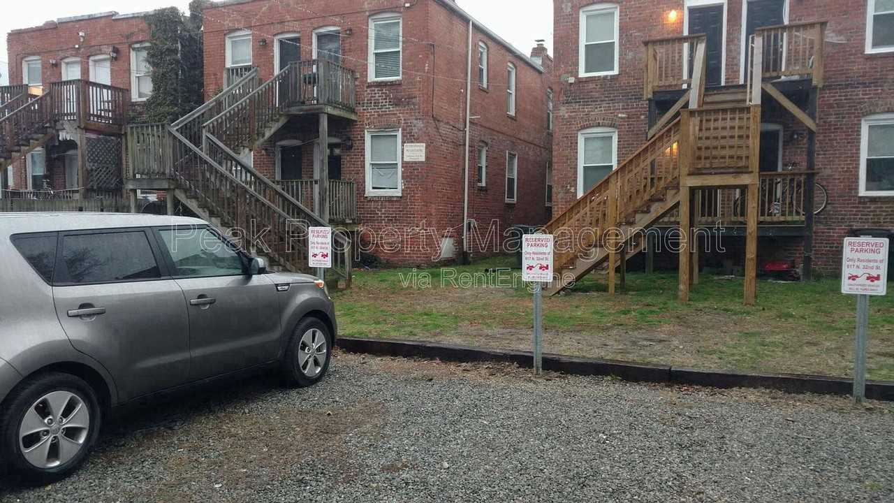 617 N 32nd St #C - Photo 2 of 3