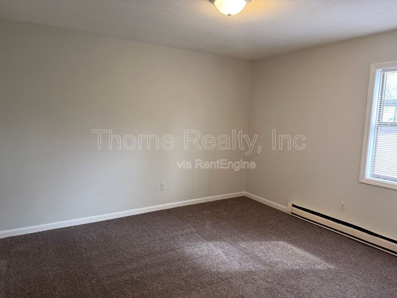 1143 Williford St - Photo 6 of 10