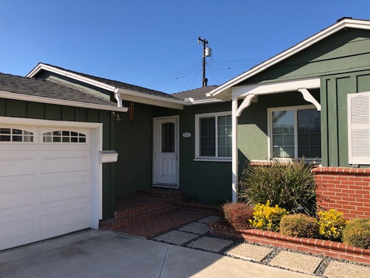 20935 Conradi Ave - Photo 4 of 39