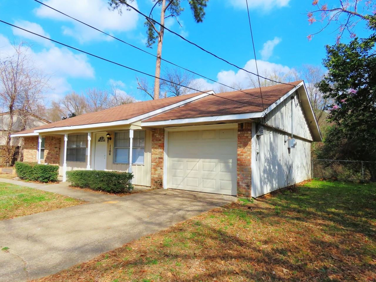 1106 Pinkerton Dr - Photo 2 of 29