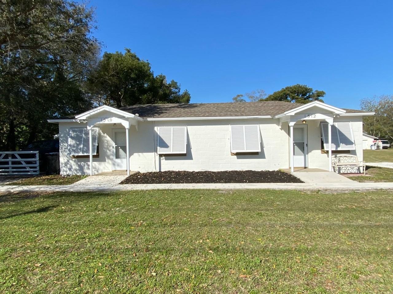 1512 N Chickasaw Trl - Photo 2 of 12