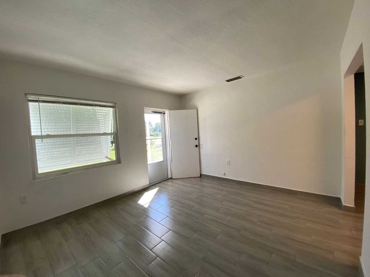 1512 N Chickasaw Trl - Photo 5 of 12