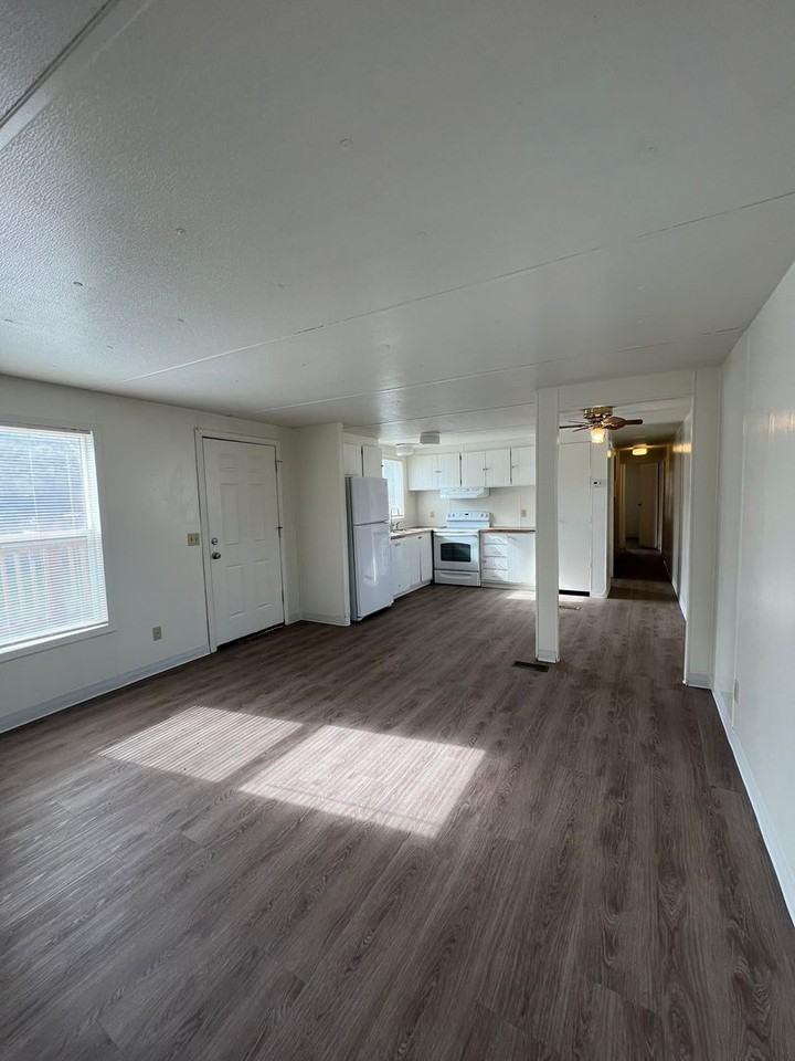 1251 Tutuilla Rd - Photo 3 of 18