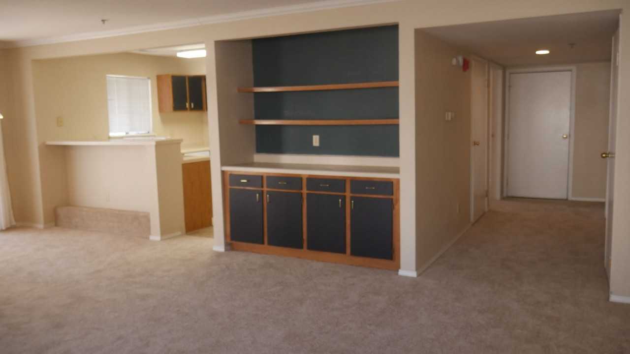 2122 Denton Grv #103 - Photo 3 of 8