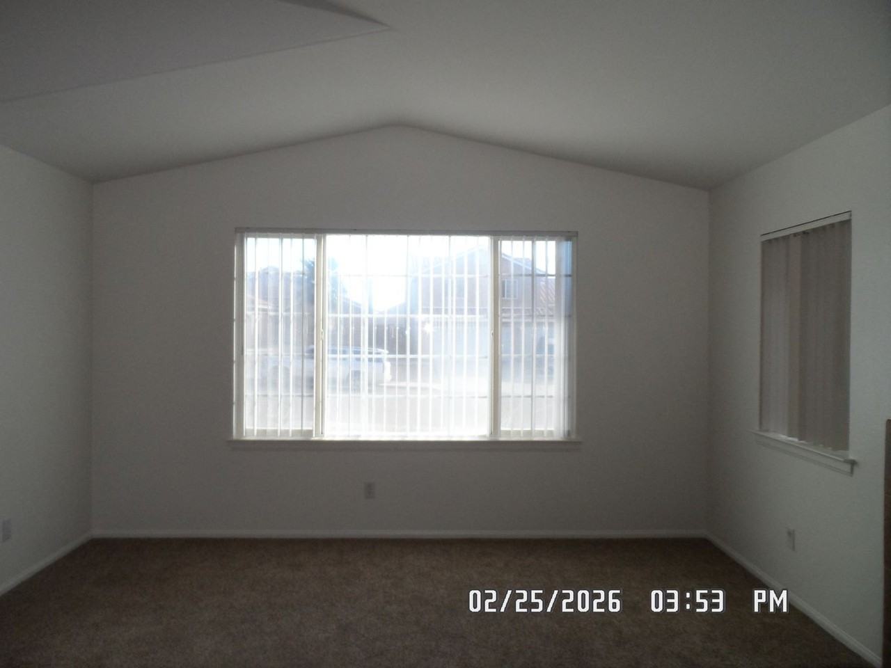 17610 Caprice Way - Photo 3 of 44