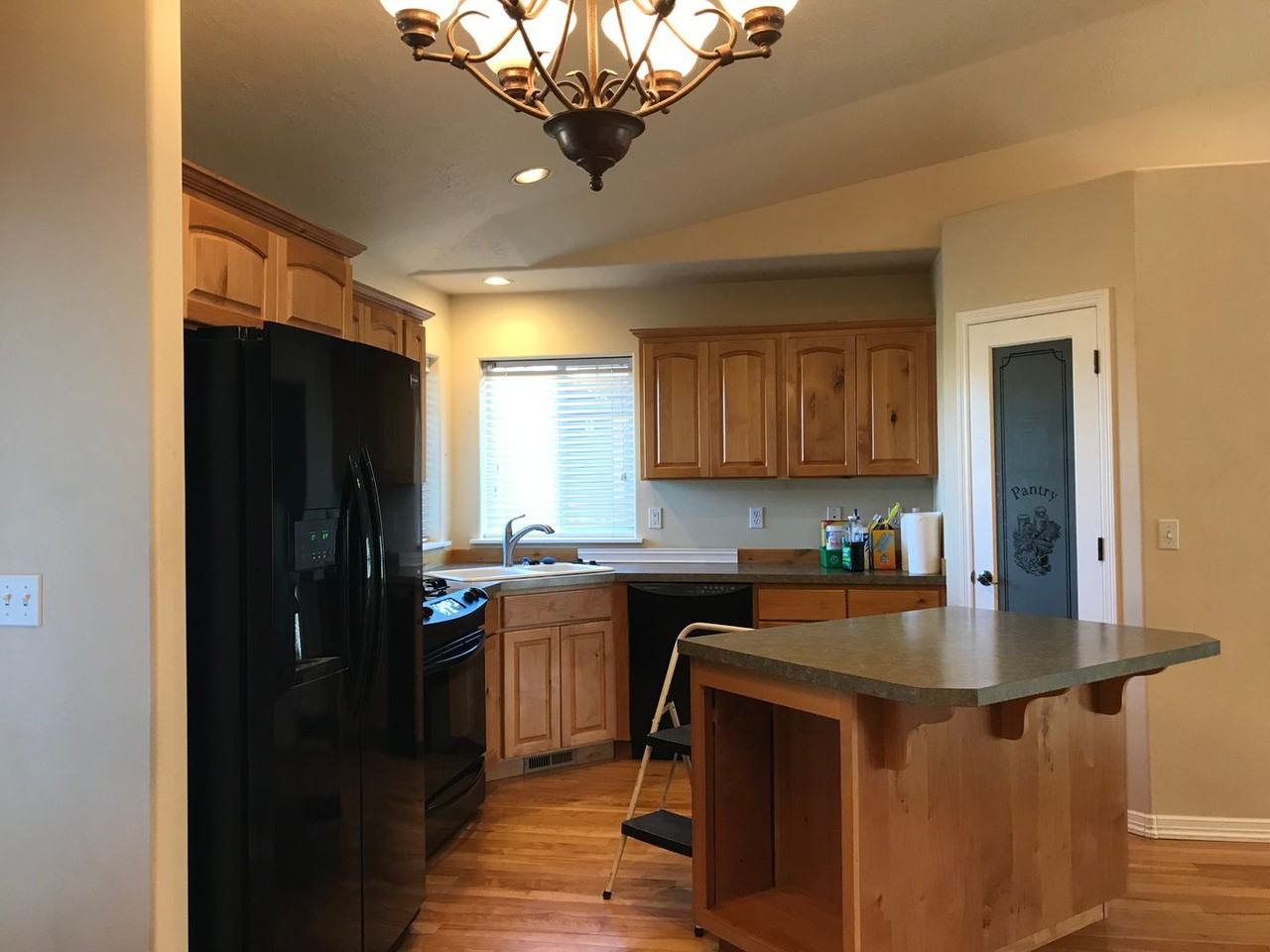 1807 Nw Jackpine Ave - Photo 4 of 18