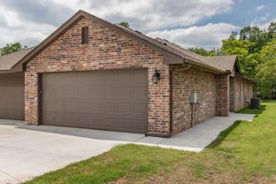 421 Chalk Hill Ct - Photo 1 of 1