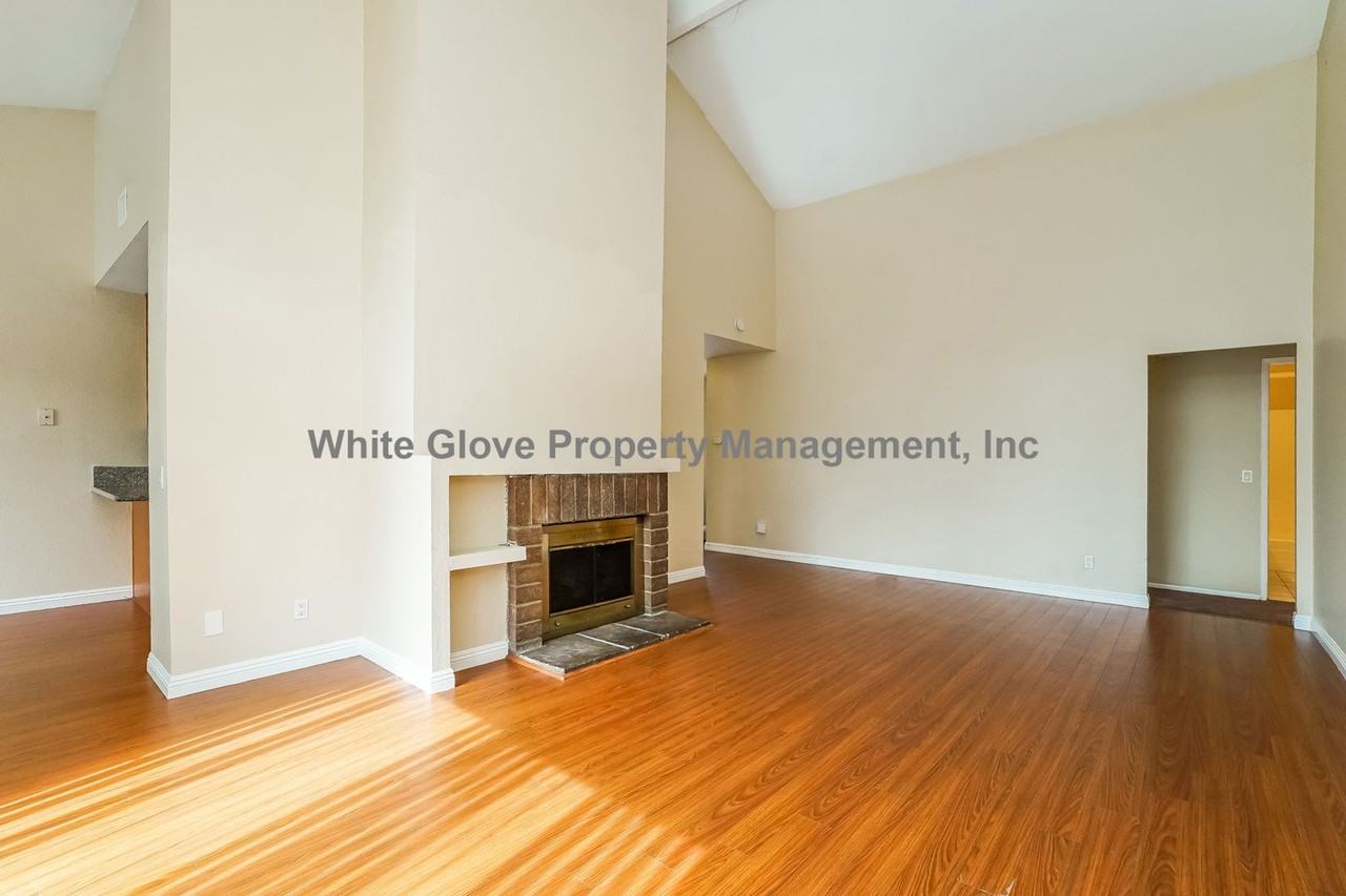 2721 Calle Colima - Photo 5 of 19