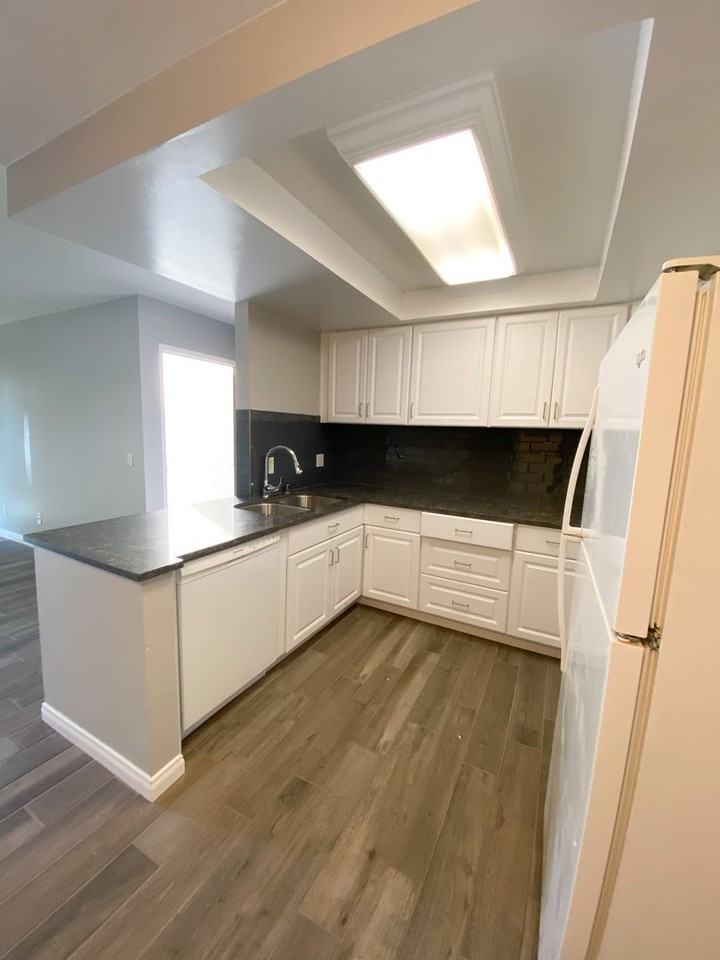 5926 Rancho Mission Rd #85 - Photo 2 of 15