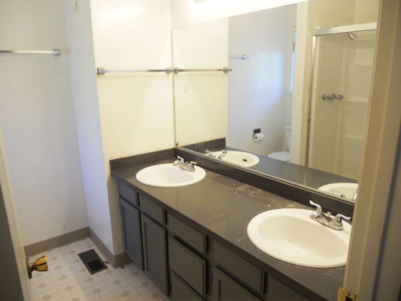 6330 Enchanted Valley Dr - Photo 6 of 10