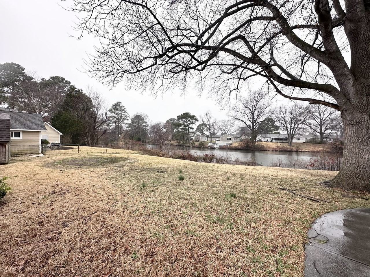 4436 Hinsdale St - Photo 5 of 24