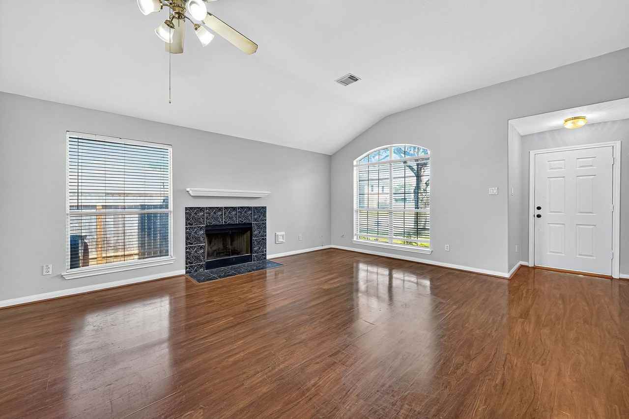 4002 Teal Run Place Ct - Photo 4 of 35