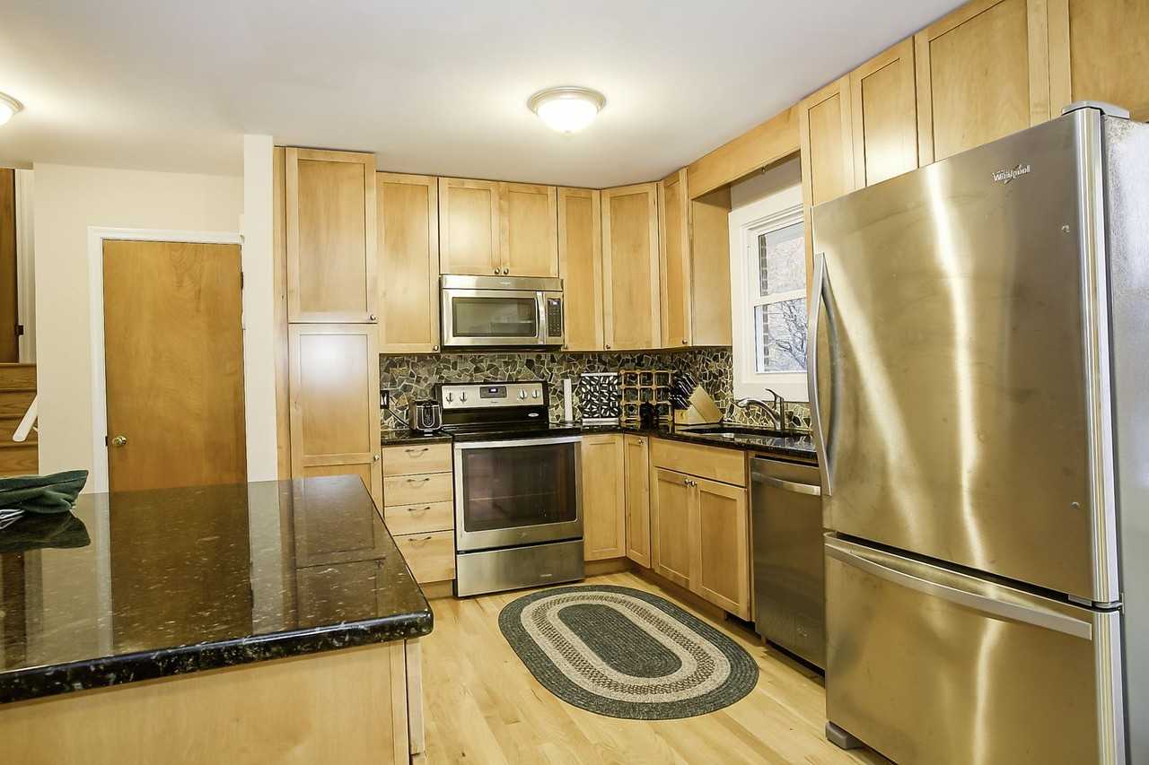 110 Shasta Ct - Photo 7 of 20