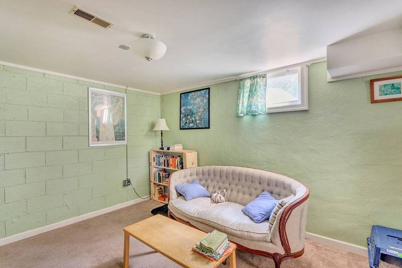 1212 Saint George Ave - Photo 2 of 13