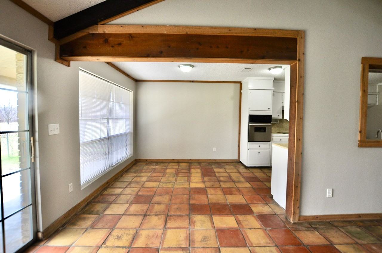 3005 Ranger Hwy - Photo 7 of 25