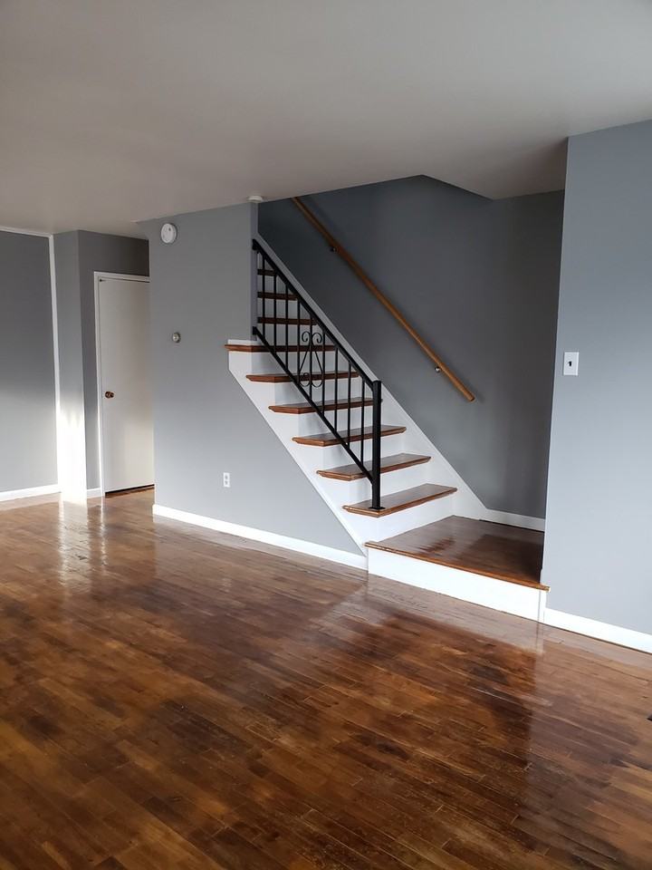 722 Erford Rd - Photo 2 of 13