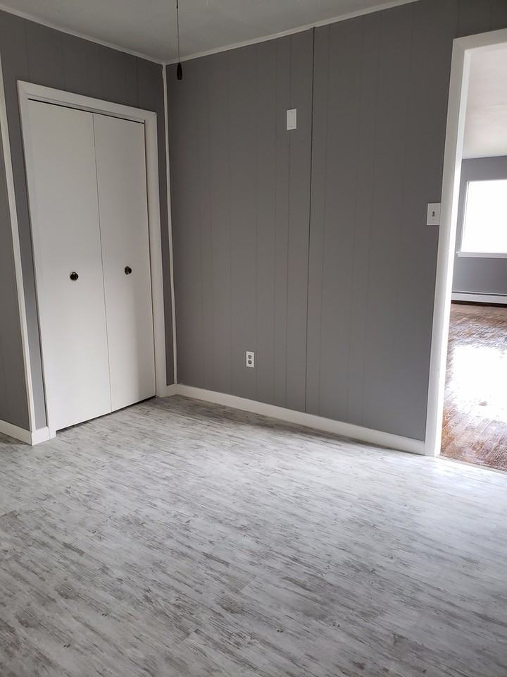 722 Erford Rd - Photo 3 of 13