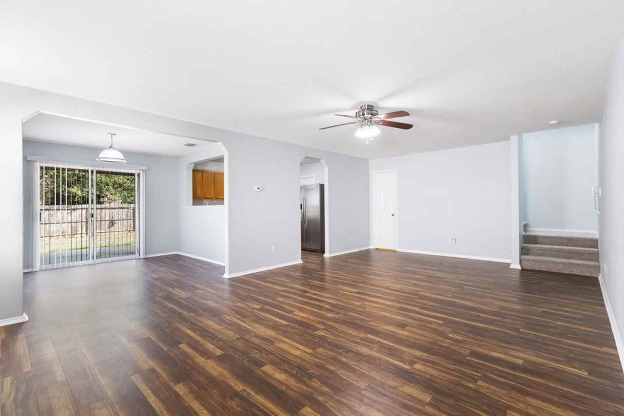 10919 Livewater Trl - Photo 3 of 23