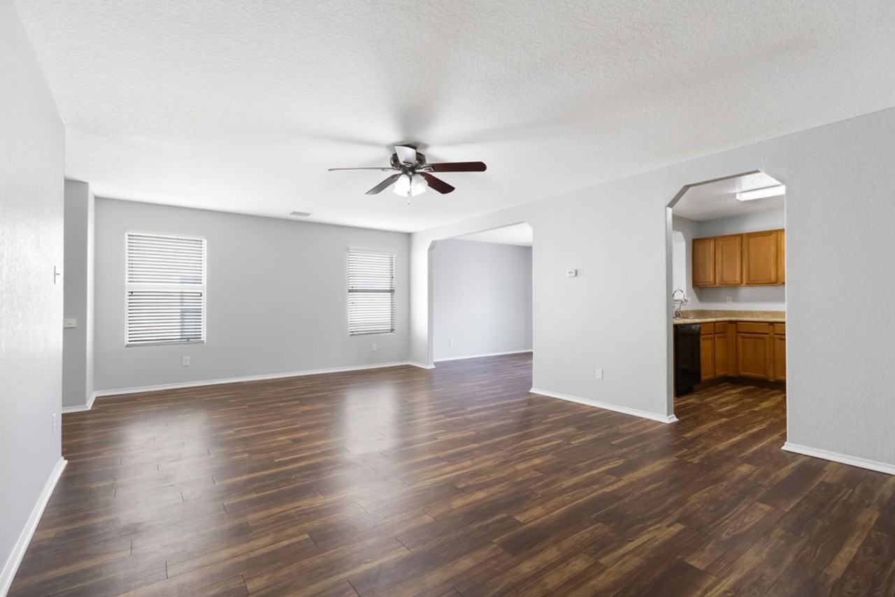 10919 Livewater Trl - Photo 4 of 23