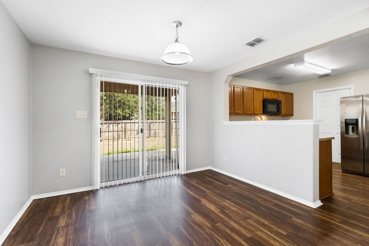 10919 Livewater Trl - Photo 6 of 23