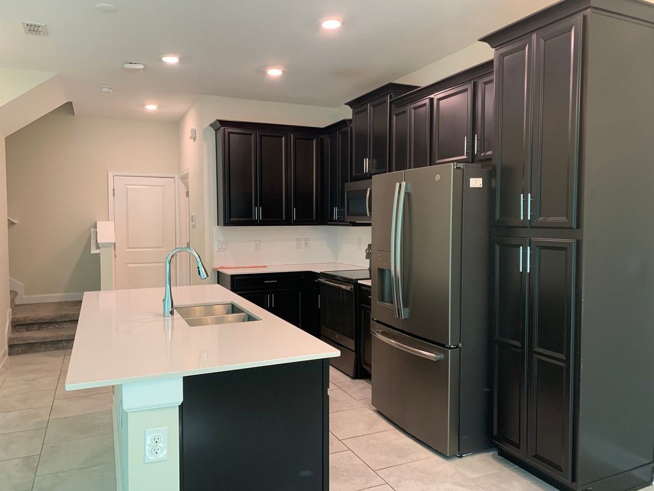 1353 Shinnecock Hills Dr - Photo 4 of 31