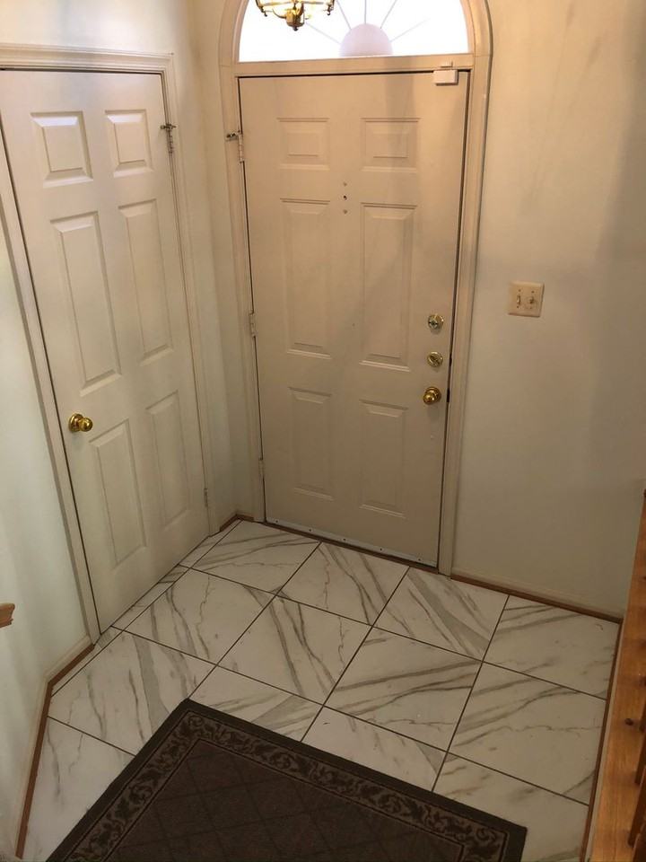 8 Cedarwood Ct - Photo 4 of 28