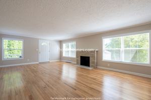 featured image of 12566 Se 27th Ave