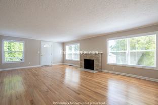 12566 Se 27th Ave - Photo 1 of 1