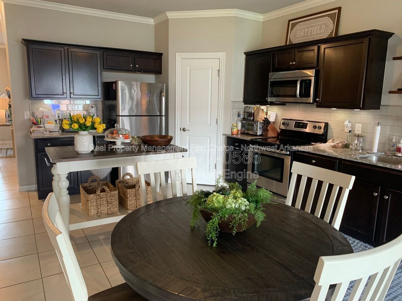 2761 W Kilimanjaro Way - Photo 3 of 16