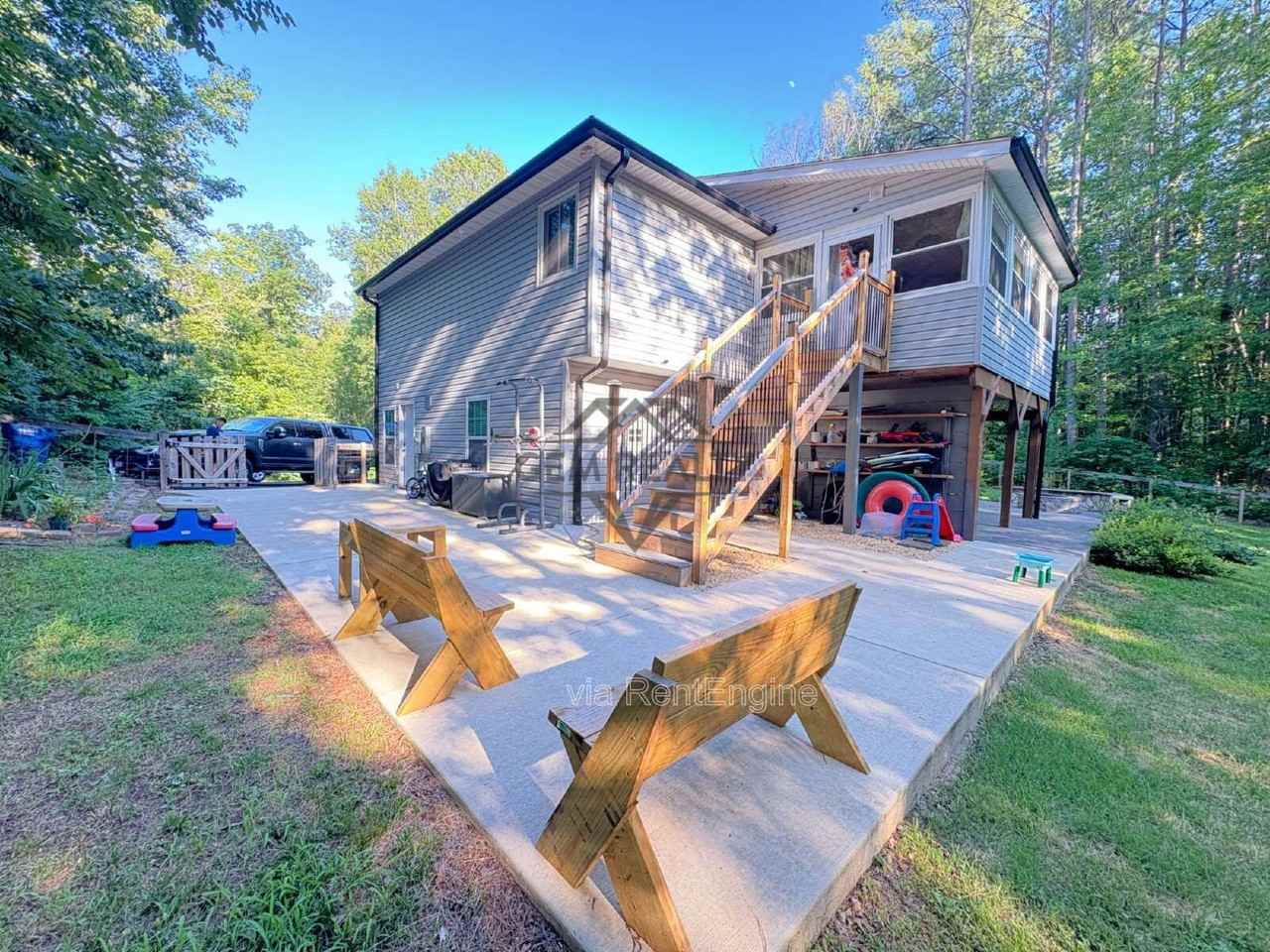 21 Countryside Dr - Photo 5 of 47