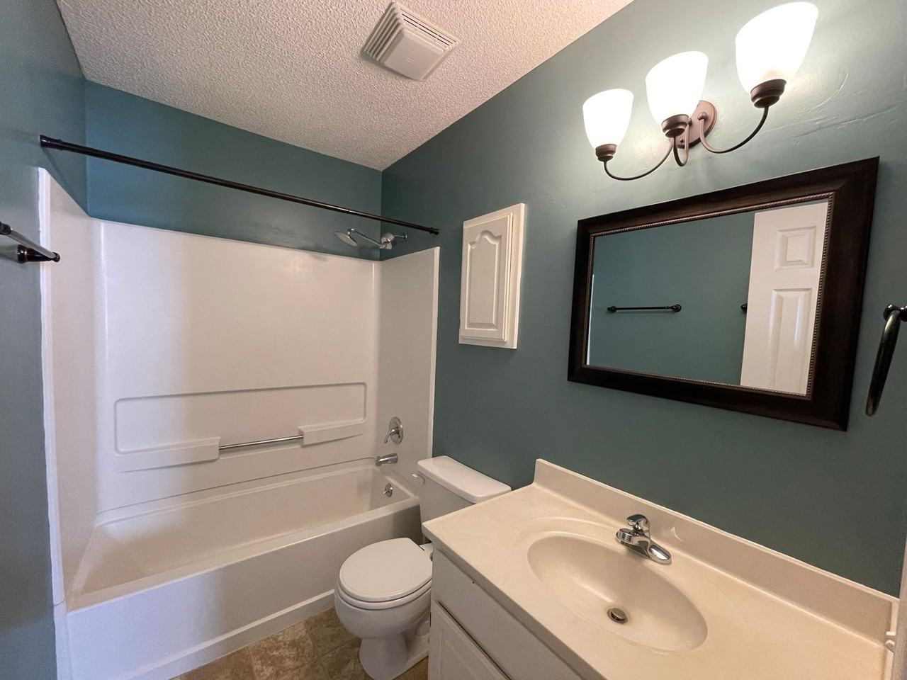 2002 Estella Dr - Photo 7 of 15