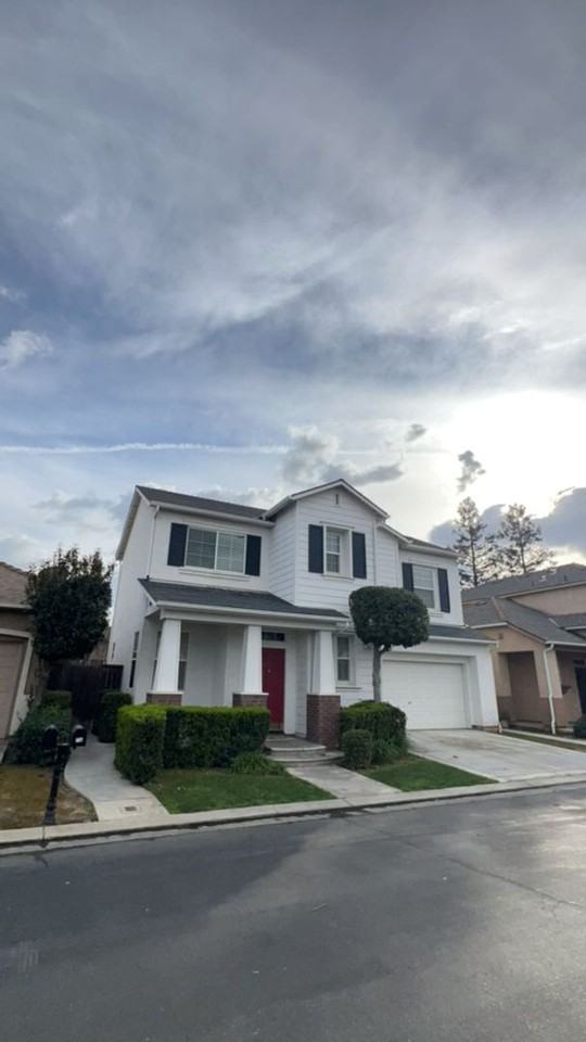 714 W Riviera Ln - Photo 2 of 31