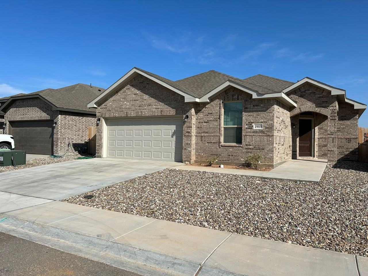 1905 Palo Duro Dr - Photo 2 of 26