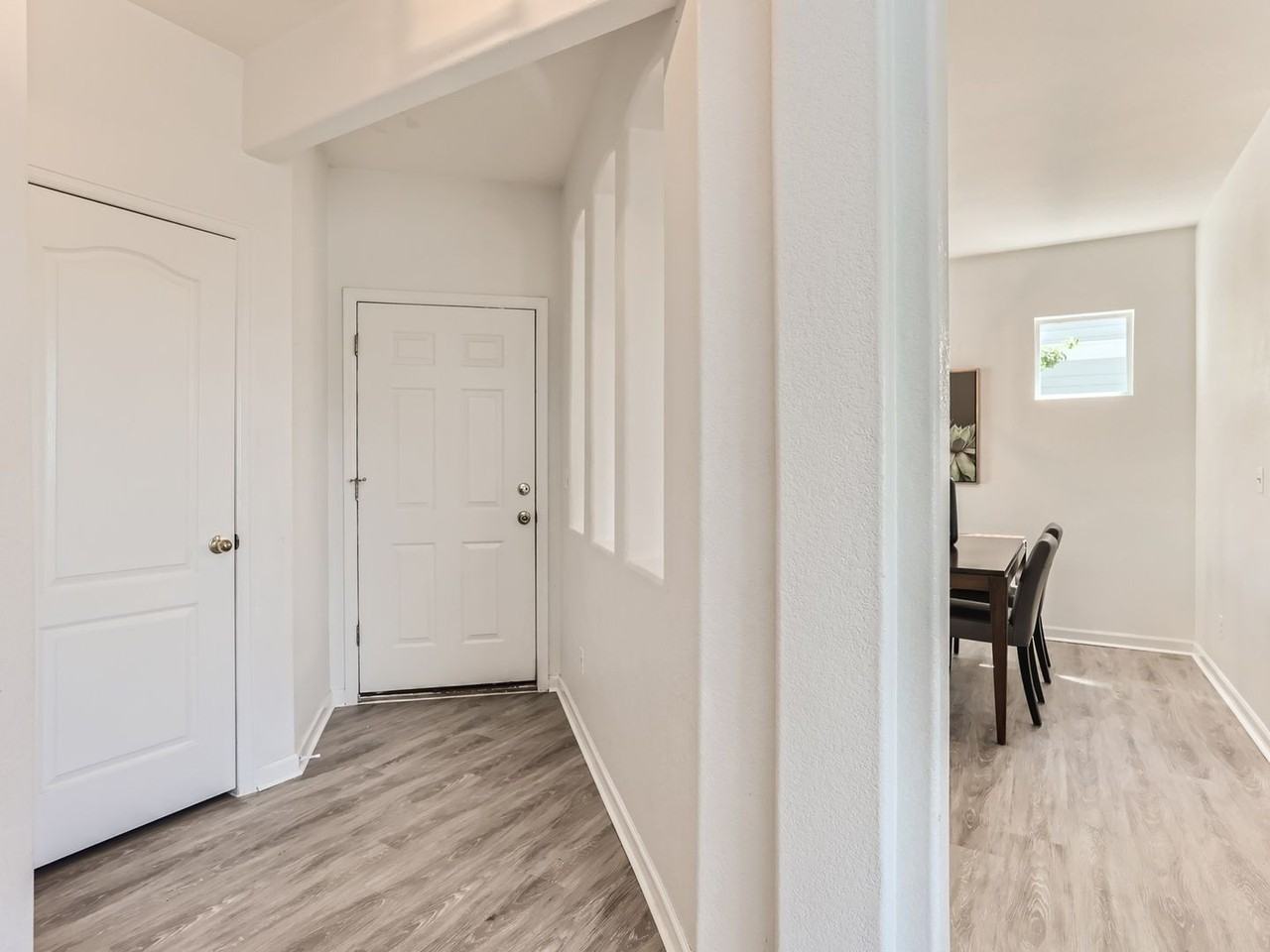 20046 E Lasalle Dr - Photo 5 of 27