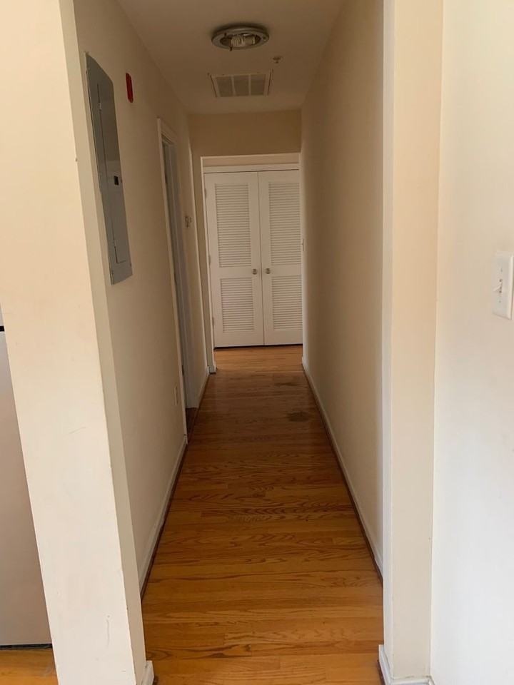 700 N 2nd St #203 - Photo 7 of 10