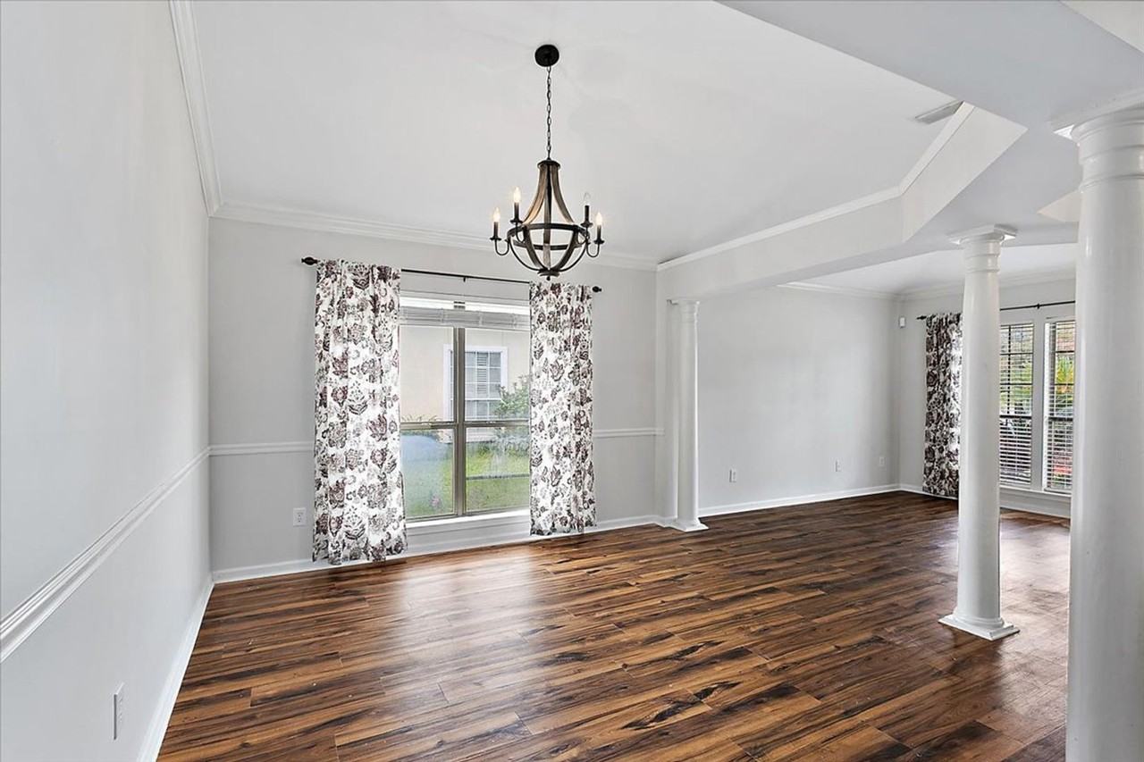 13424 Foxhaven Dr N - Photo 4 of 31