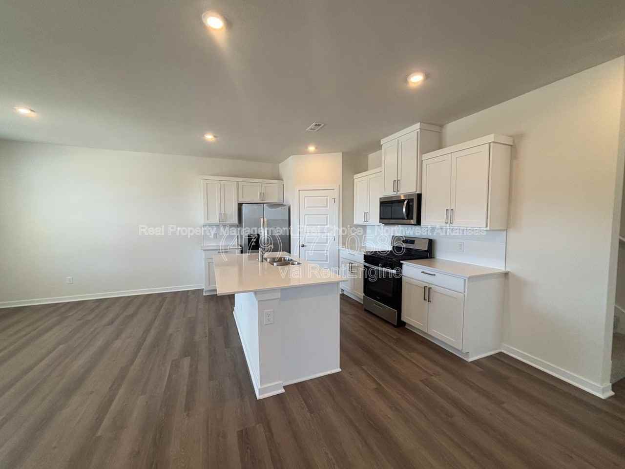 4802 W Planetree St - Photo 7 of 27