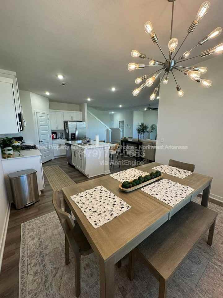 4801 W Triangle St - Photo 7 of 22