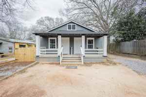 featured image of 911 Ray St