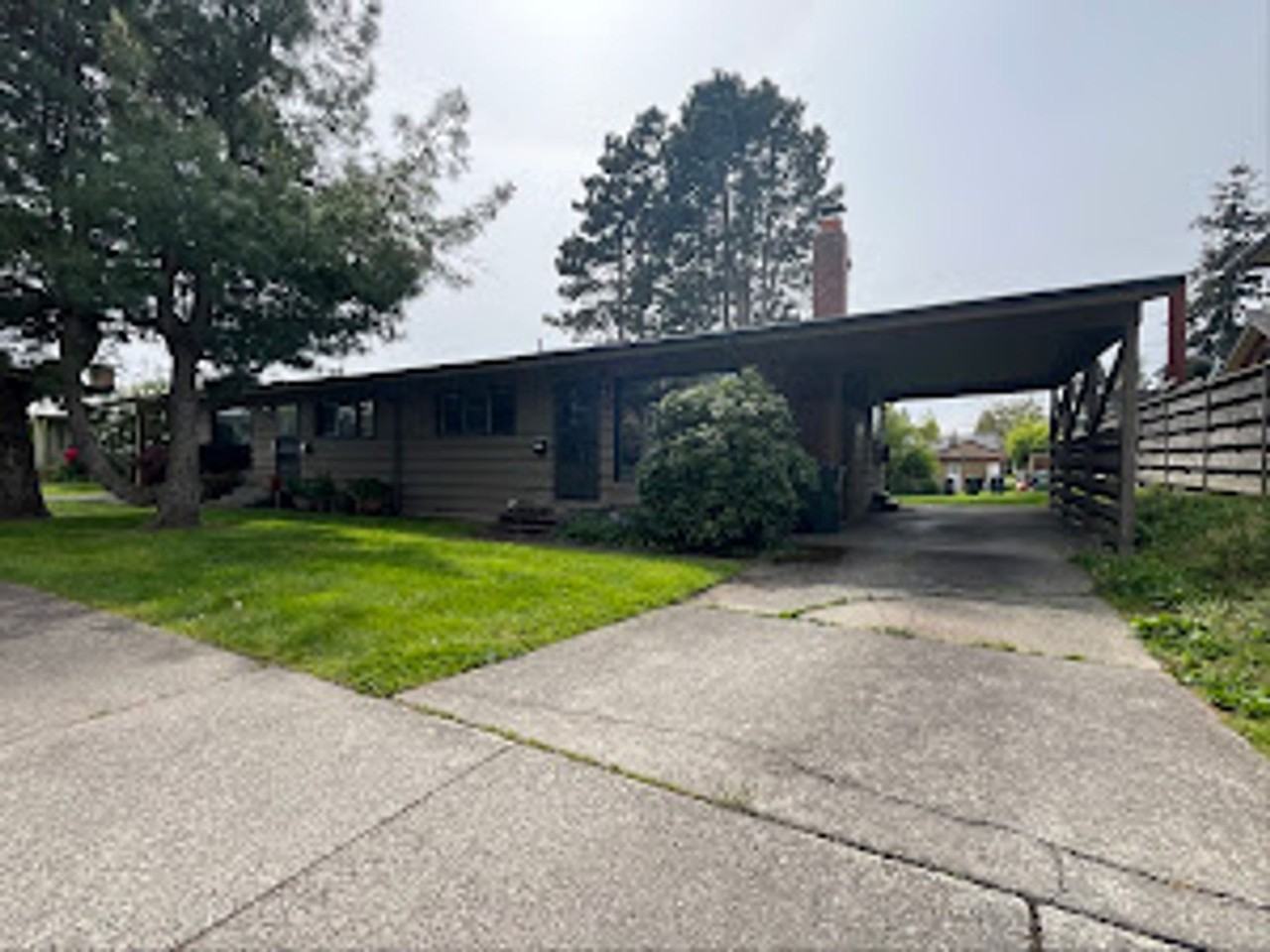 2621-2623 Grove - Photo 2 of 3