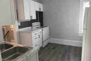 featured image of 15 S Grove St