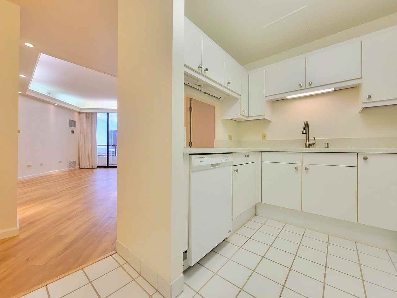 725 Kapiolani Blvd #1903 - Photo 6 of 28
