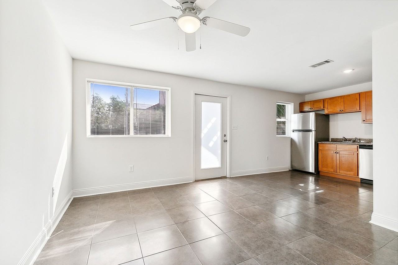 2013 S. Liberty St - Photo 6 of 15