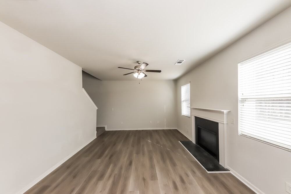 69 Calm Waters Ave - Photo 5 of 17